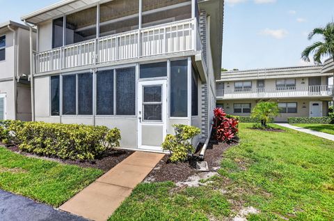 Tiny photo for 212 Monaco E, Delray Beach, FL 33446 (MLS # B26054200)