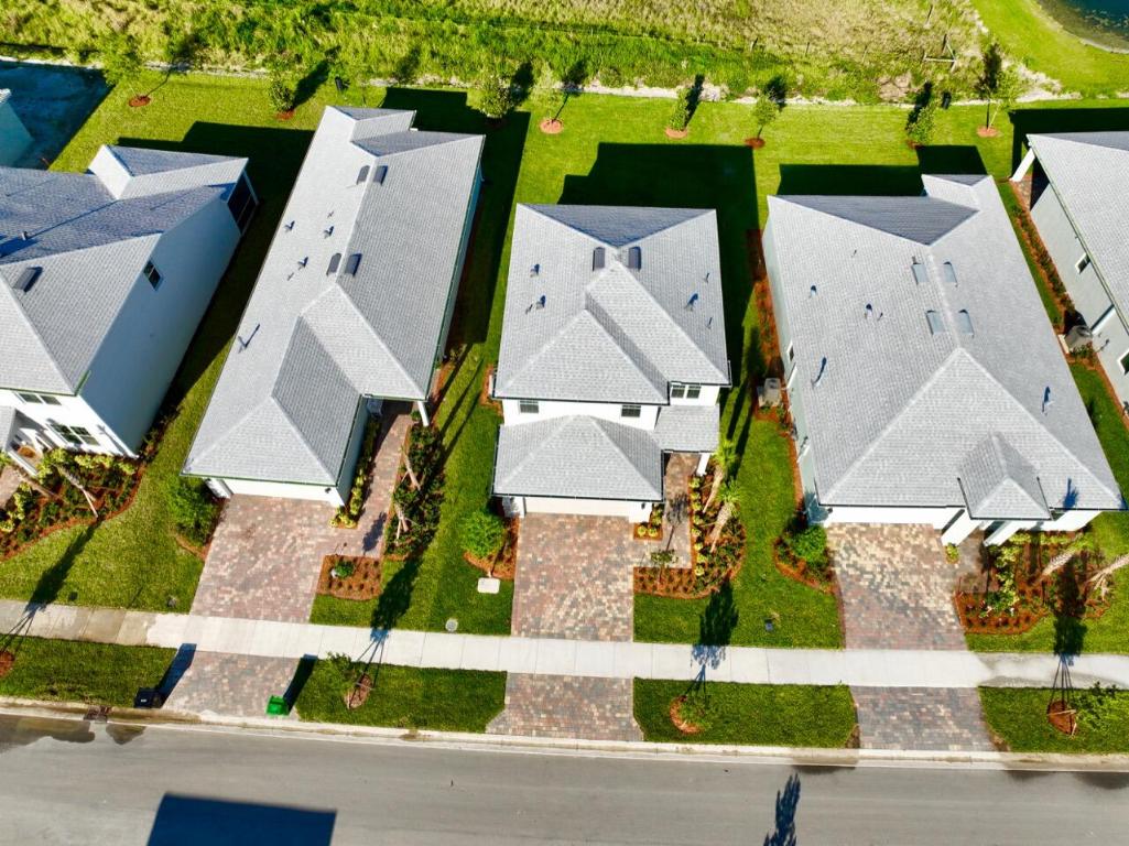 HERON PRESERVE AT TRADITION LOTS 254 & 255 - Residential Lease