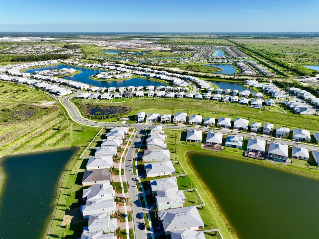 HERON PRESERVE AT TRADITION LOTS 254 & 255 - Residential Lease