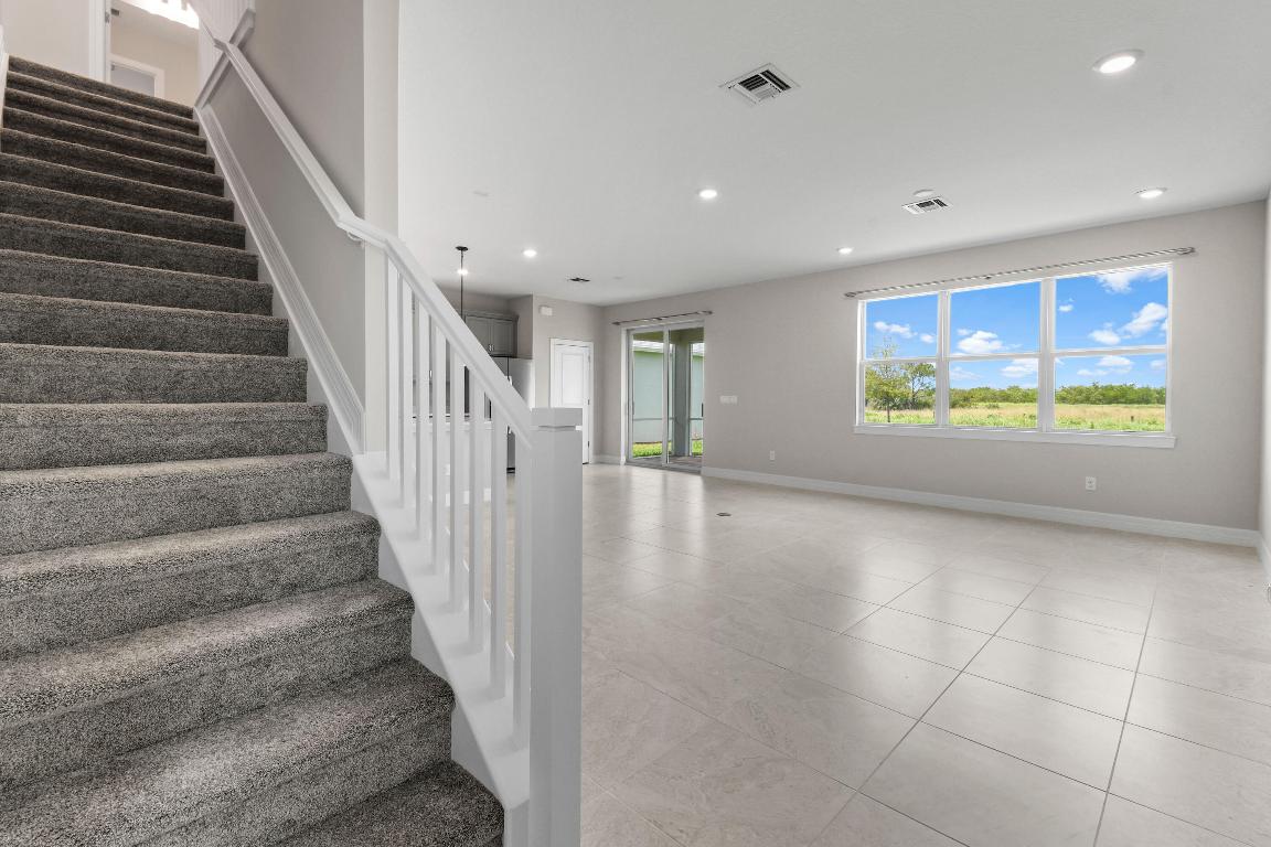 HERON PRESERVE AT TRADITION LOTS 254 & 255 - Residential Lease