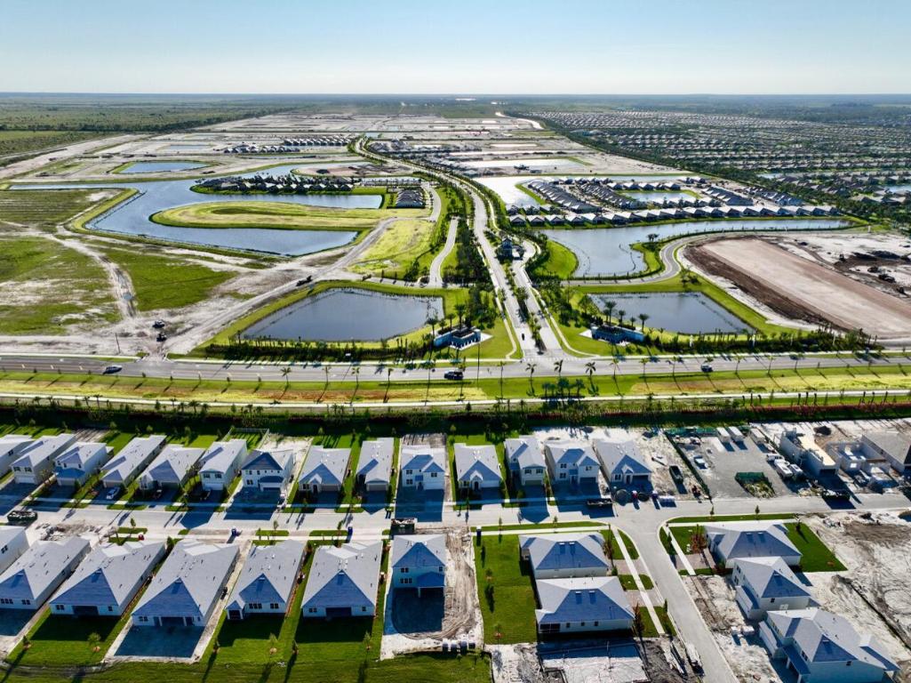 HERON PRESERVE AT TRADITION LOTS 254 & 255 - Residential Lease