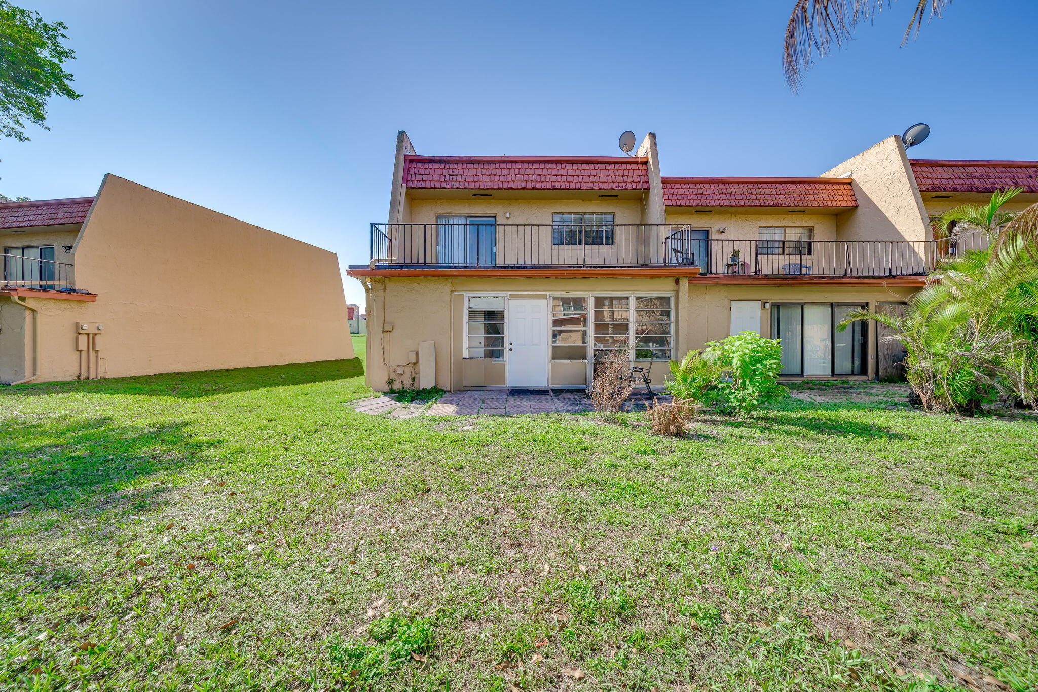 SHAKER VILLAGE PHASE 1 - Residential