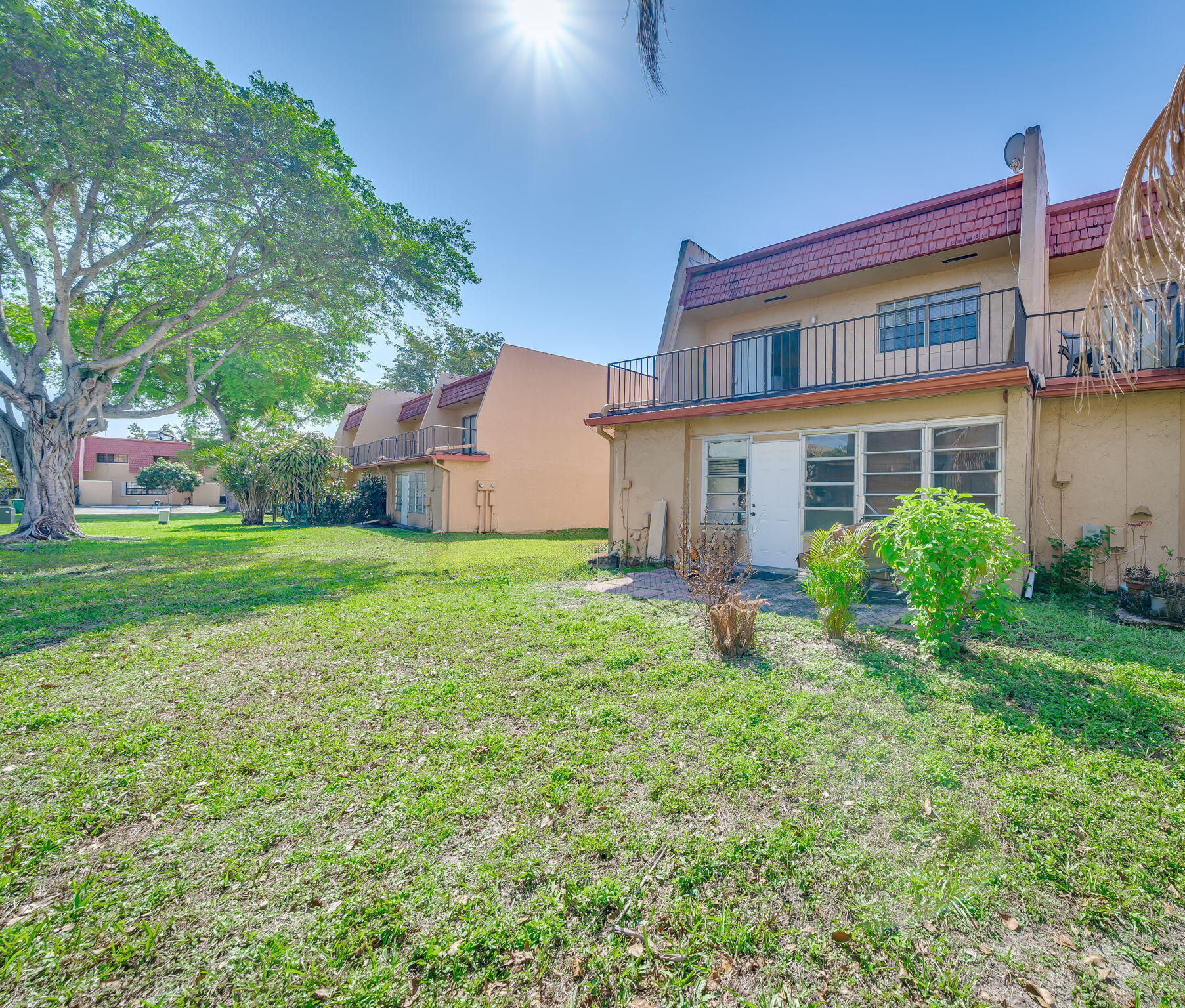 SHAKER VILLAGE PHASE 1 - Residential