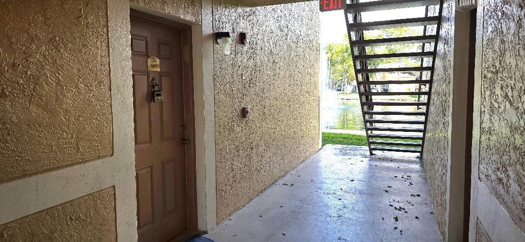 The PALMS OF PEMBROKE CONDO - Residential Lease