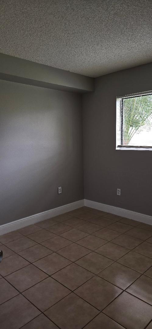 The PALMS OF PEMBROKE CONDO - Residential Lease