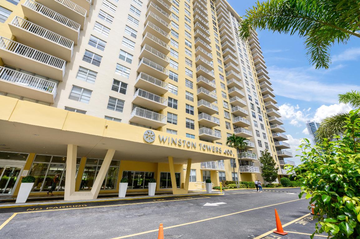 WINSTON TOWERS 400 CONDO - Residential