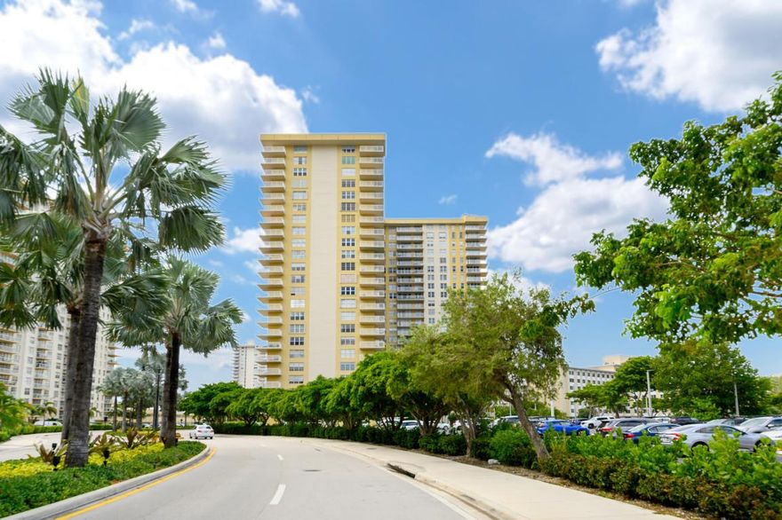 Location, Location, Location!!!! This large 2/2 condo has a eat-in kitchen, large bedrooms and amazing ocean views from living room and wrap around patio. The Winston Towers 400 Condominium is located in the heart of Sunny Isles Beach, just minutes from the Beach, Parks, Restaurants, Shops and Malls.  Year round breezes and spectacular sunrises and sunsets are enjoyed.  Amazing skyline, bay, Intracoastal and ocean views surround the community.  Amenities include 24 hour security, doorman, indoor and outdoor parking, gym, pool, sauna, game room, library and the City provides community shuttle bus service. NOT INVESTOR FRIENDLY NO AIRBNB/ LONG OR SHORT TERM RENTALS PER ASSOCIATION