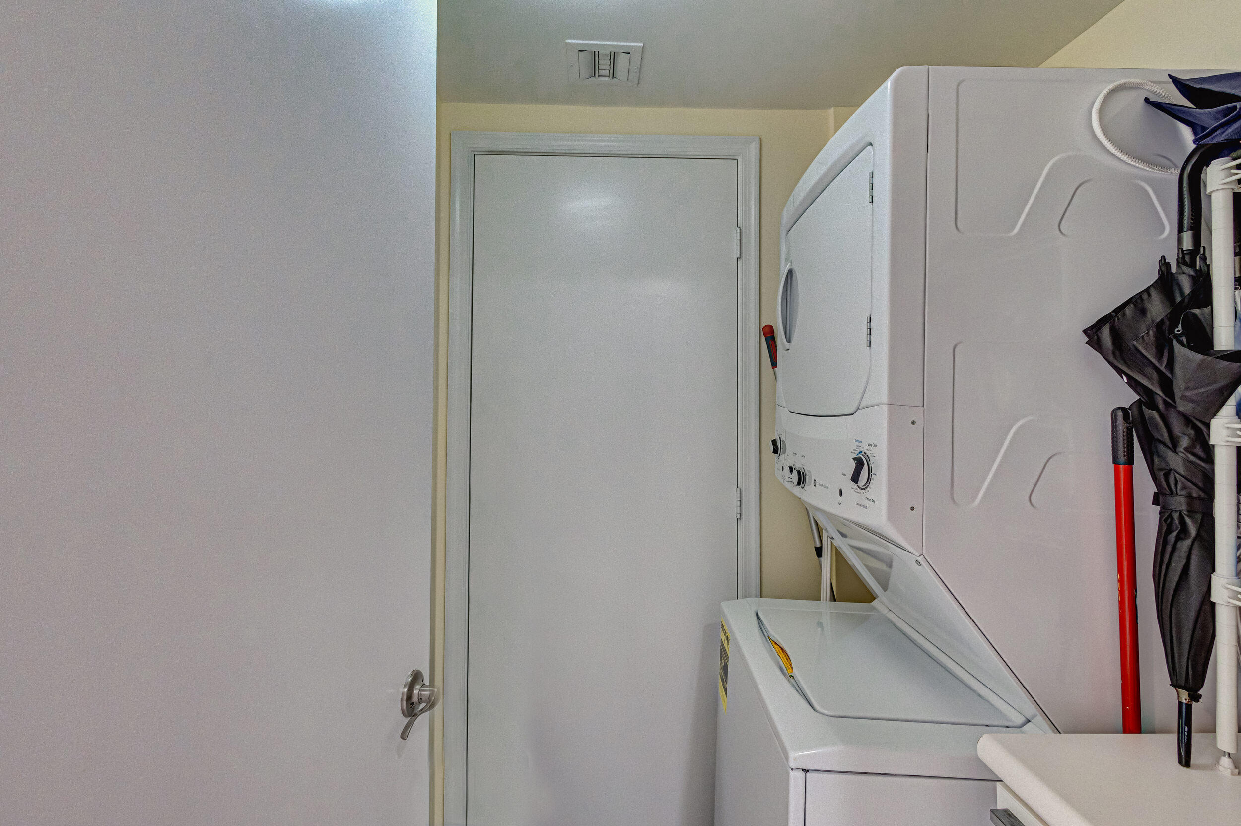 MARINA GRANDE RIVIERA BEACH CONDO - Residential