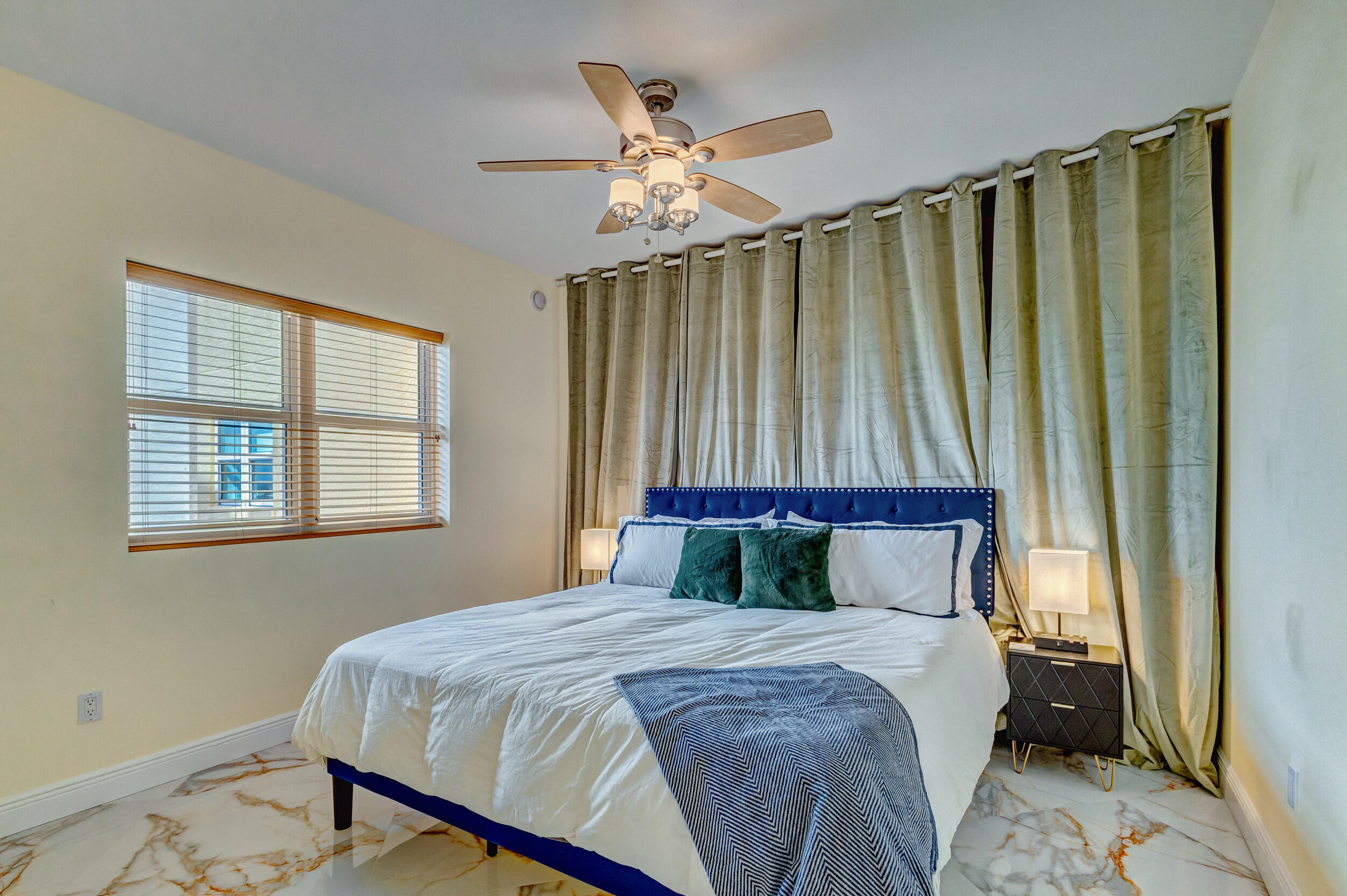 MARINA GRANDE RIVIERA BEACH CONDO - Residential