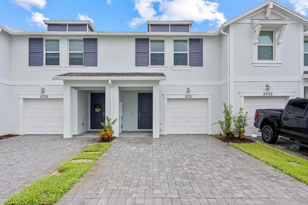 Photo of 5731 SE Edgewater Circle, Stuart, FL 34997 (MLS # R11131446)