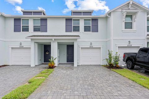 5731 SE Edgewater Circle Stuart FL 34997