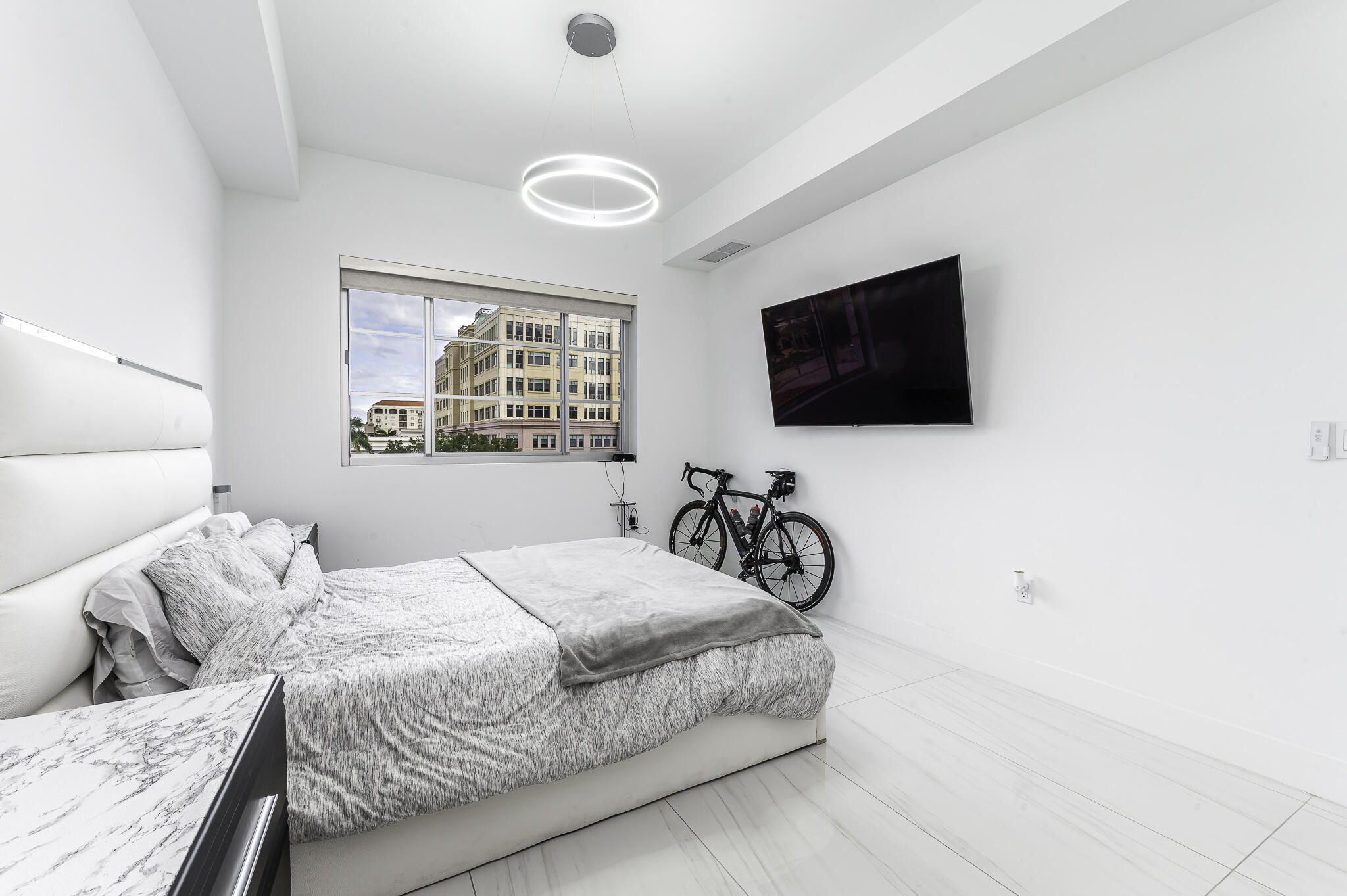 TOWER 155 - Residential Lease