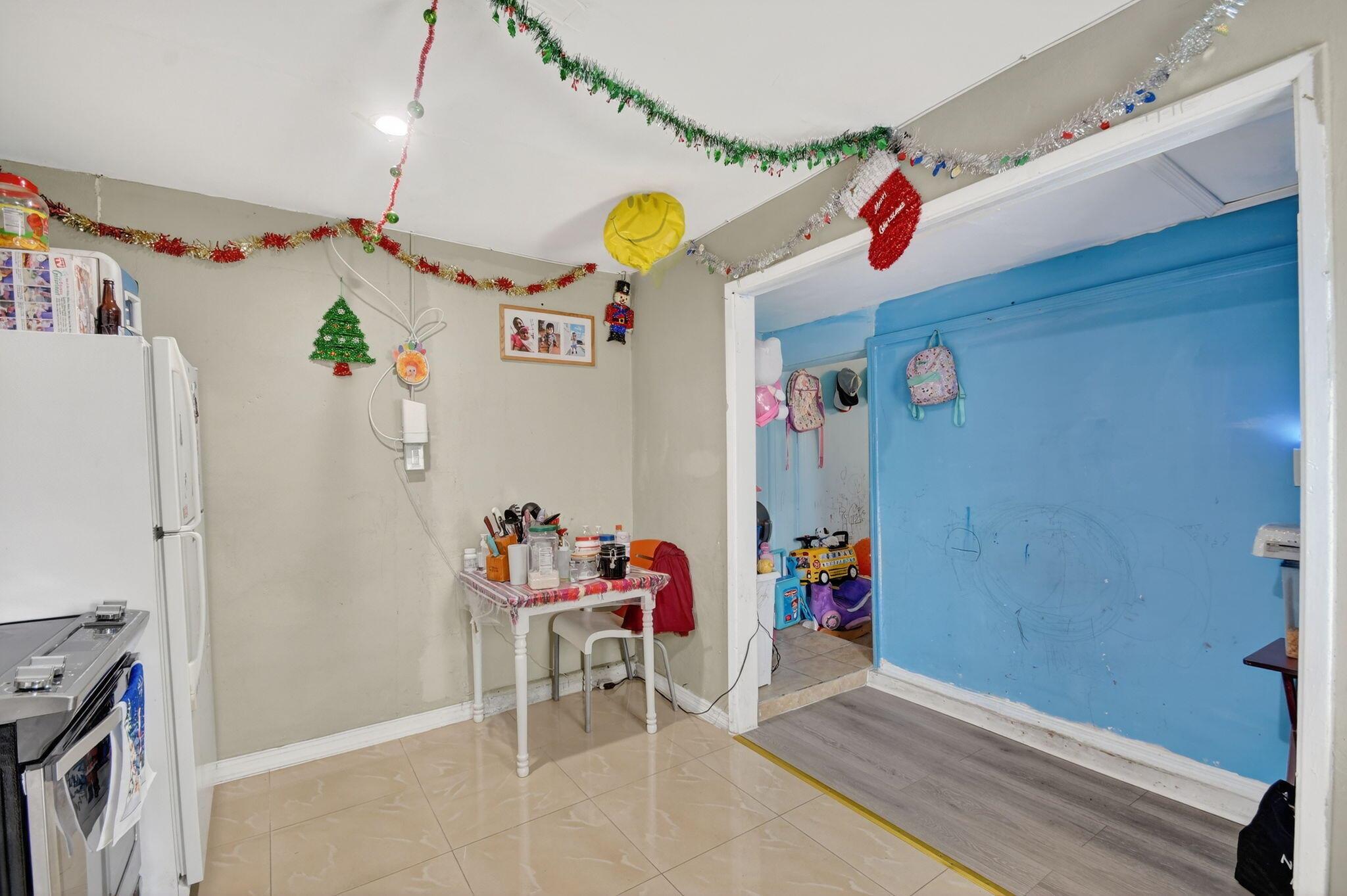 WEST PARK - Residential Income