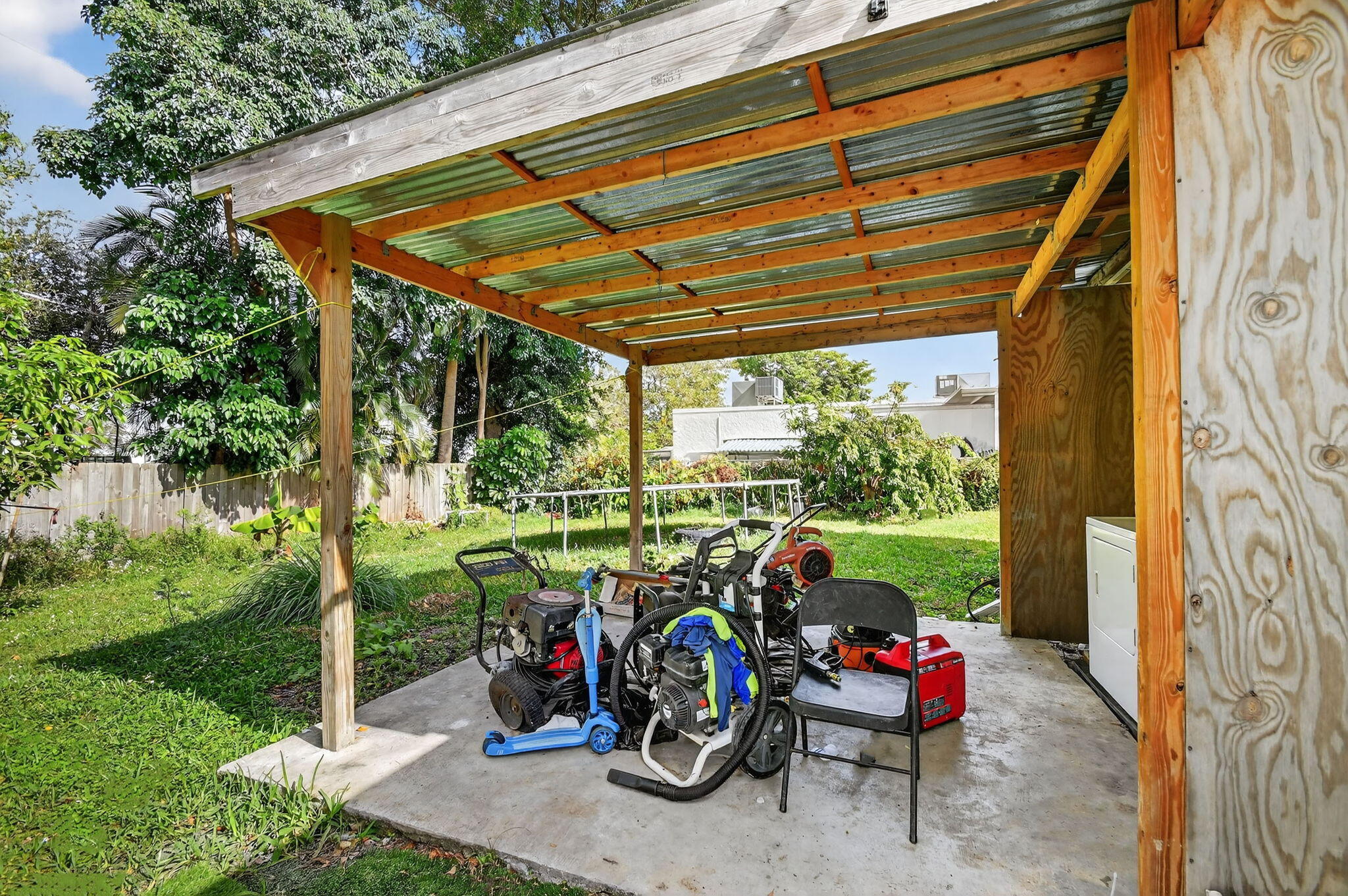 WEST PARK - Residential Income