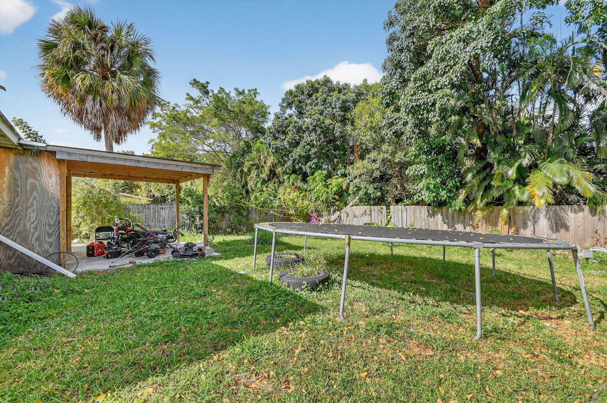 WEST PARK - Residential Income