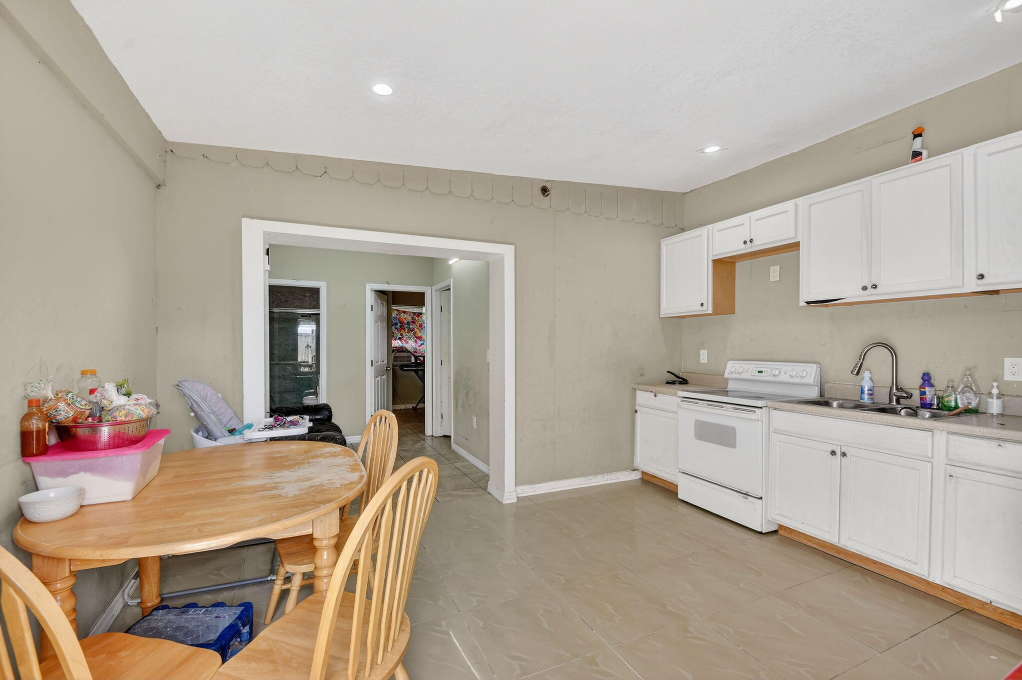 WEST PARK - Residential Income