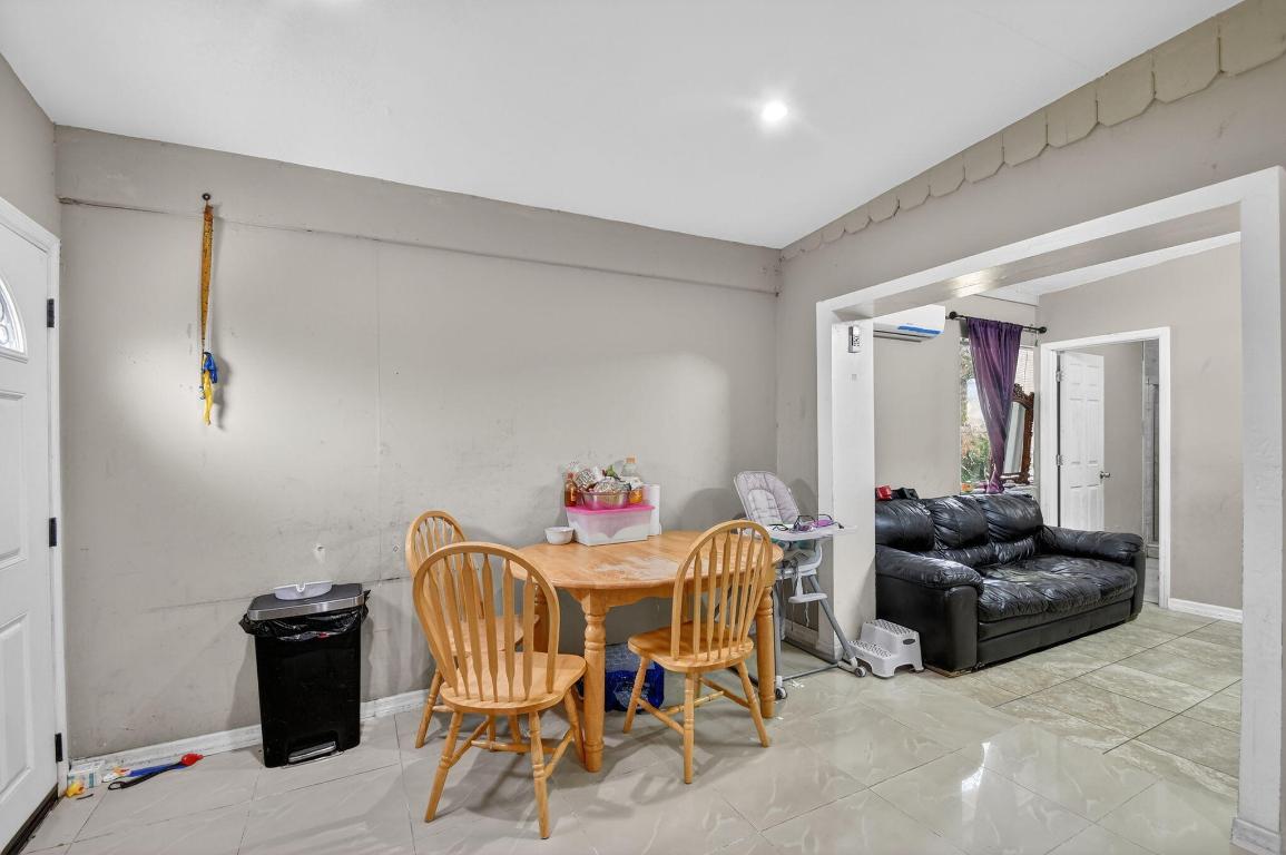 WEST PARK - Residential Income