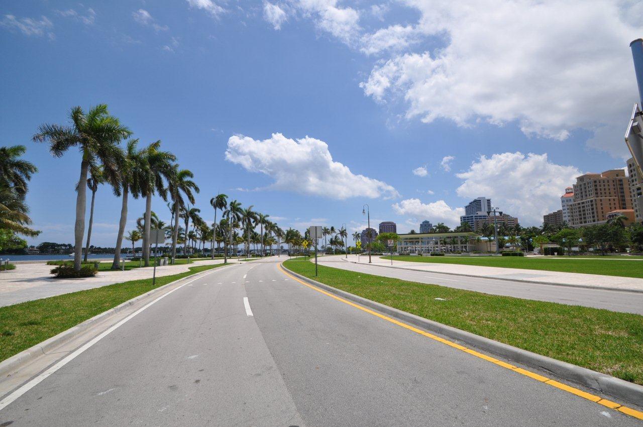 WEST PARK - Residential Income