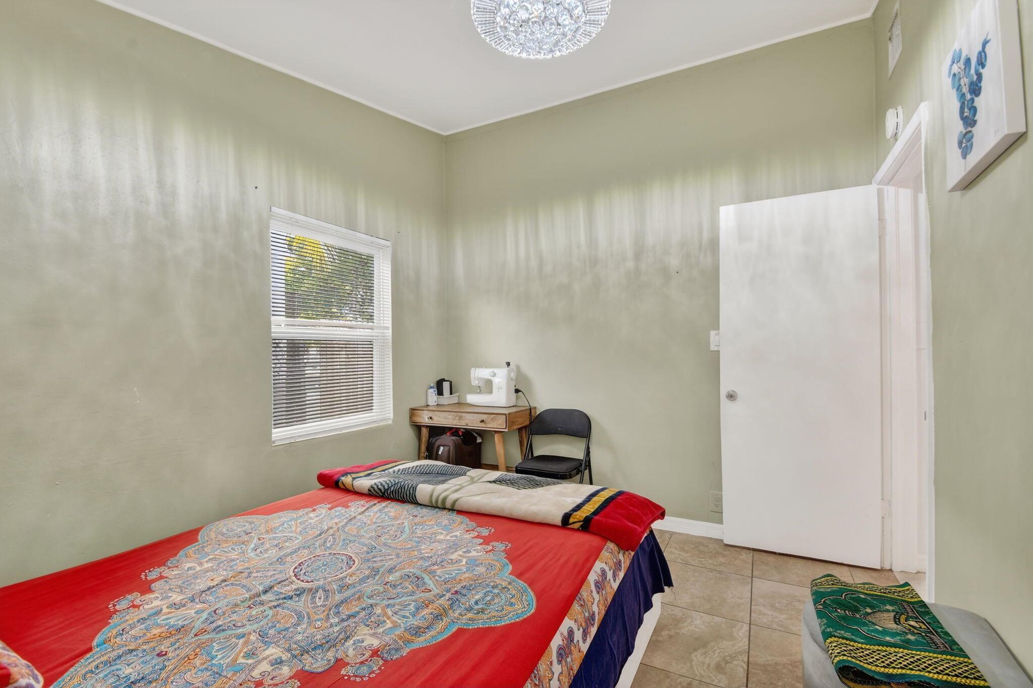 WEST PARK - Residential Income