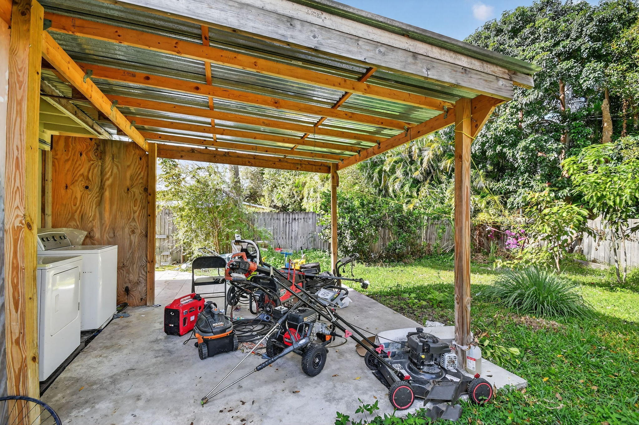 WEST PARK - Residential Income