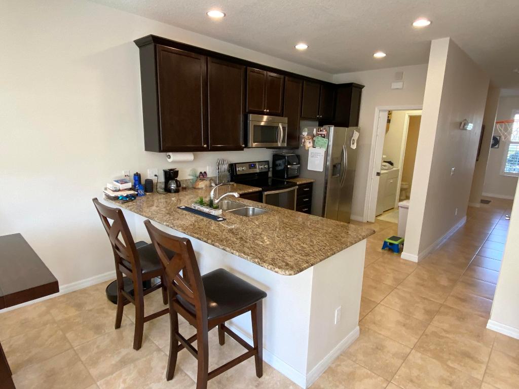 WINDSOR PARK AT ABACOA PL - Residential Lease