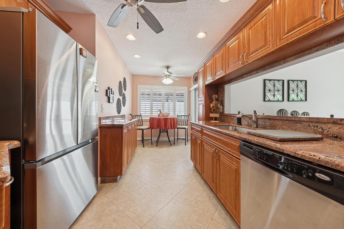 6276 Sweet Maple Lane