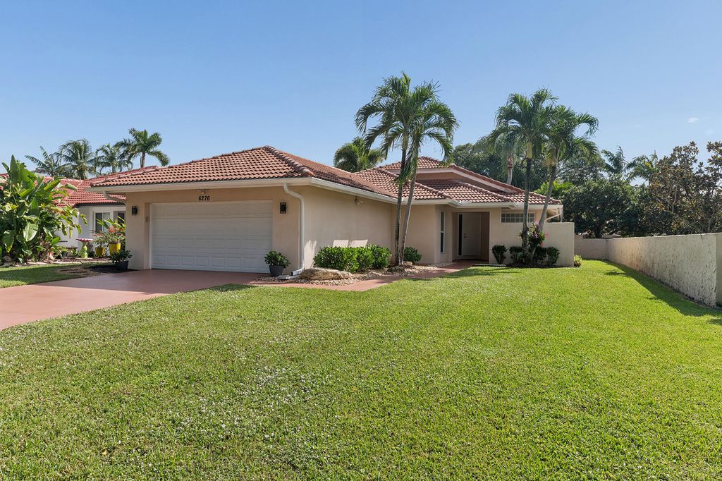 Photo of 6276 Sweet Maple Lane, Boca Raton, FL 33433 (MLS # R11145227)