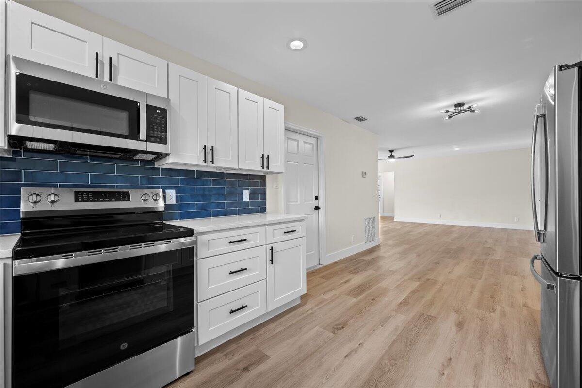 4601 121st Terrace