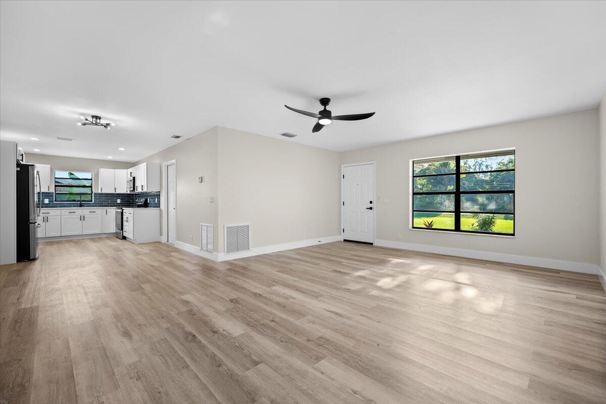 4601 121st Terrace