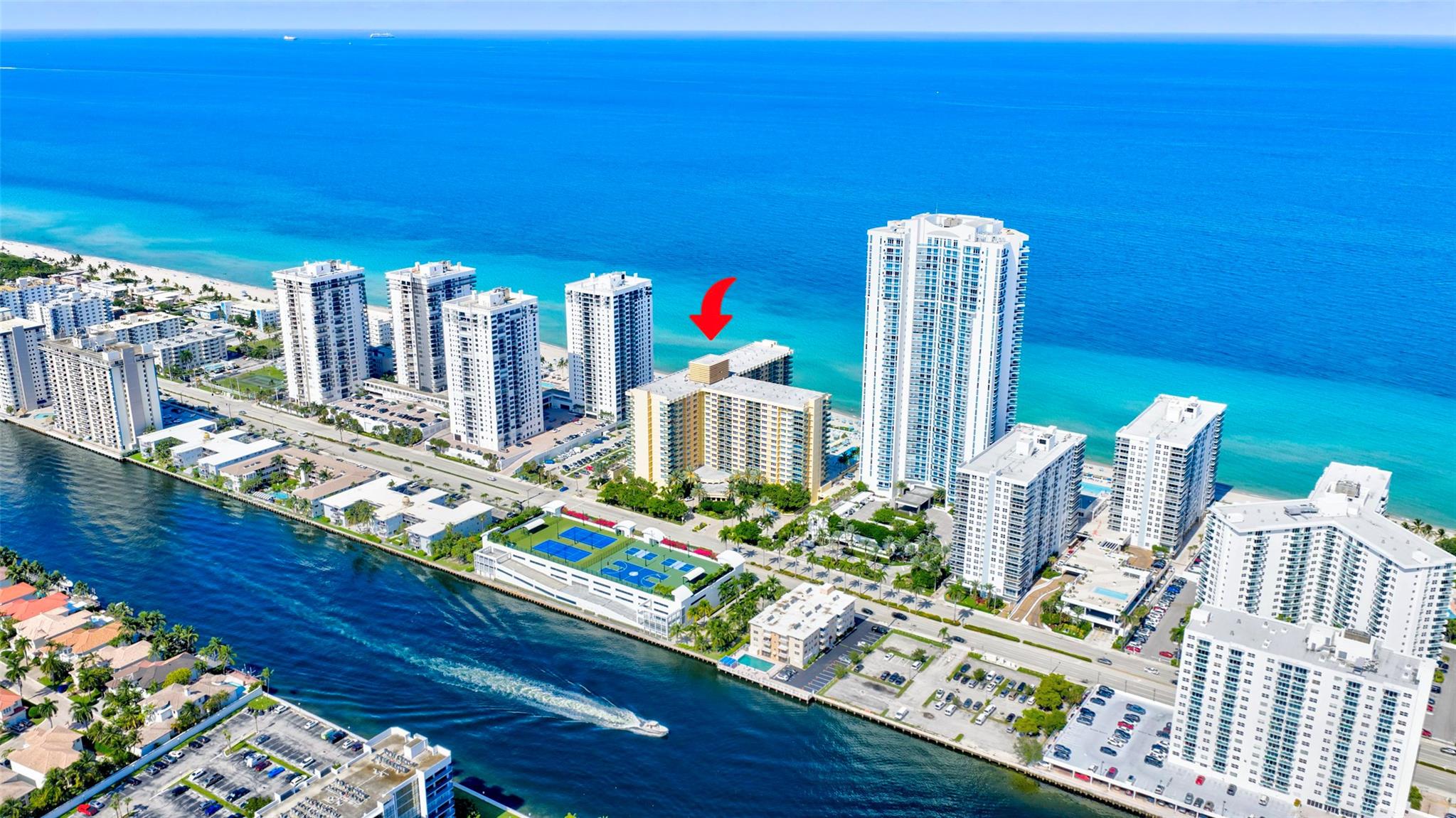 The Wave Condo - Residential Lease