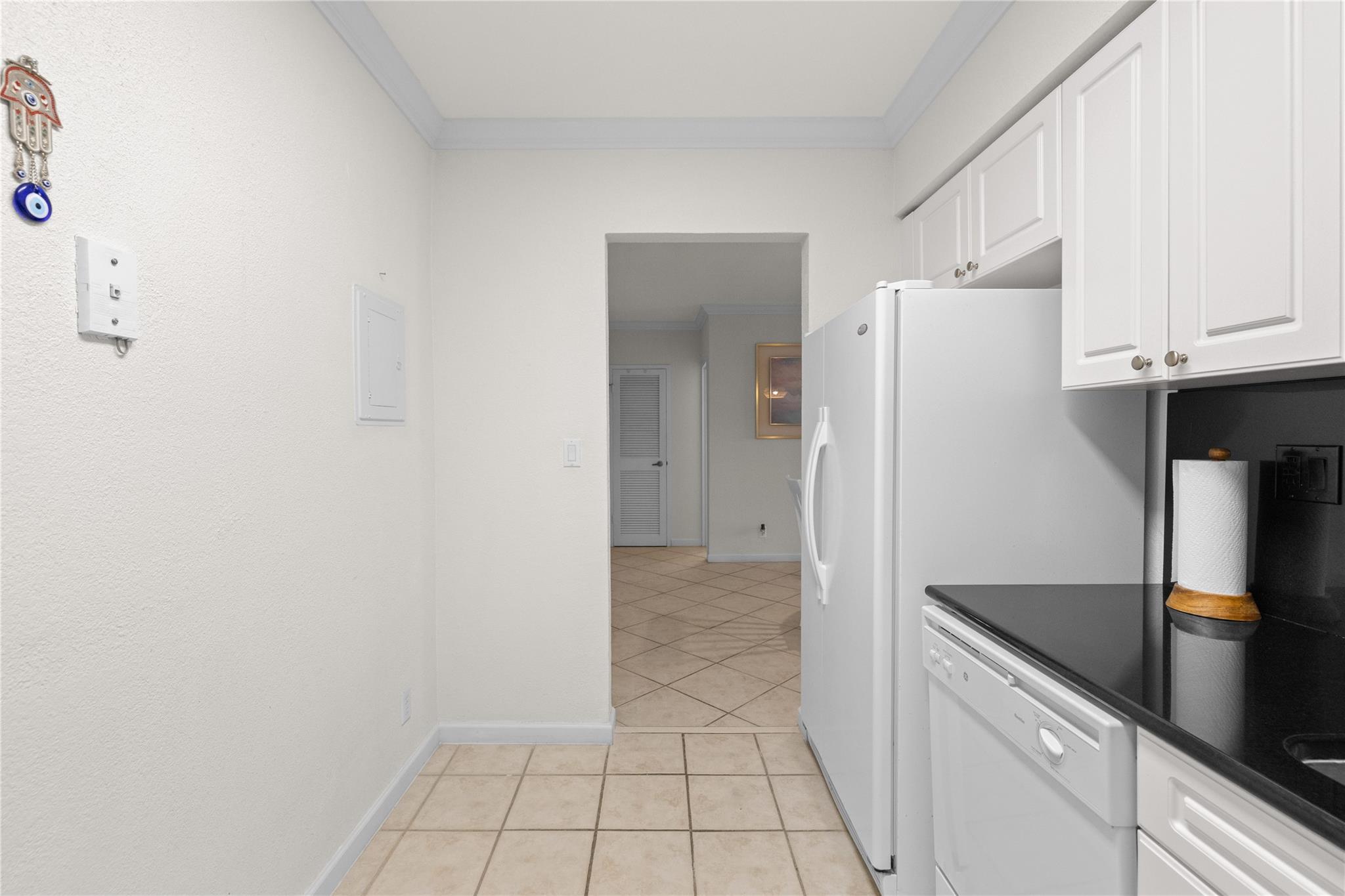 The Wave Condo - Residential Lease