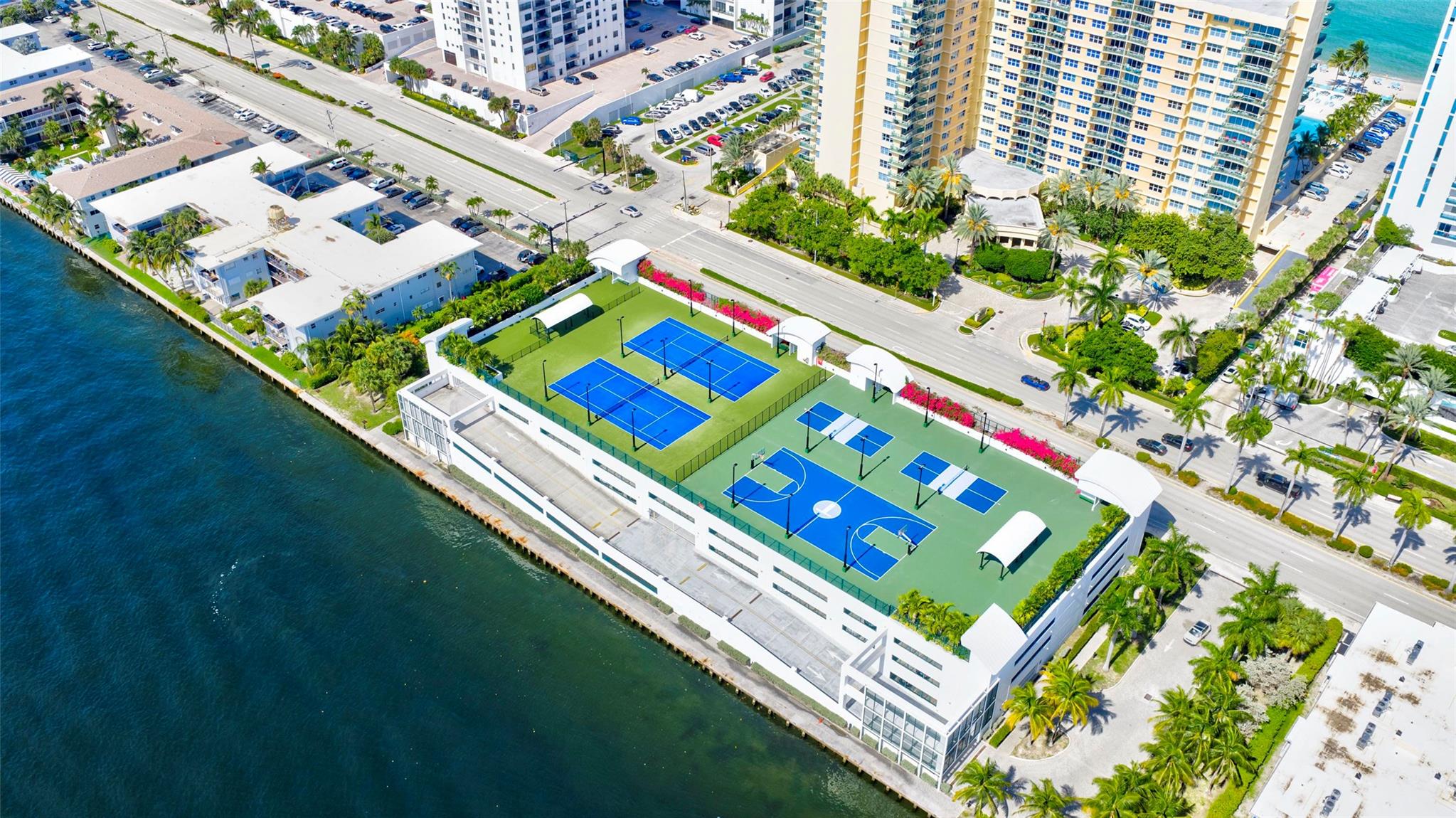 The Wave Condo - Residential Lease