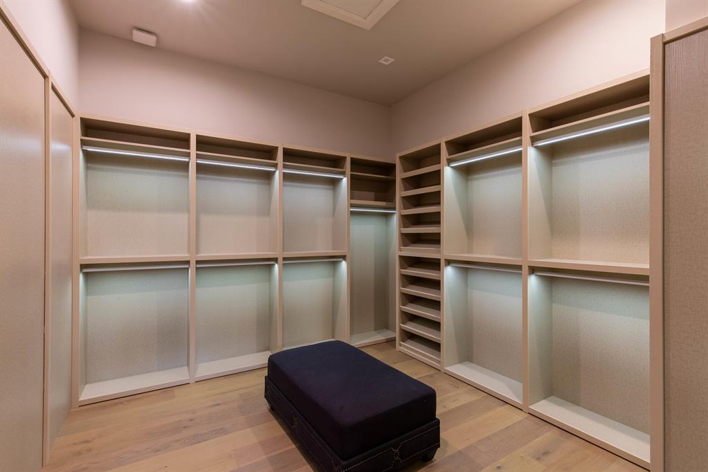 CYPRESS ISLAND OF PALM BEACH POLO & COUN - Residential