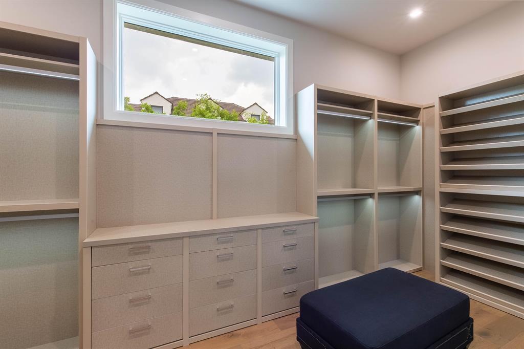 CYPRESS ISLAND OF PALM BEACH POLO & COUN - Residential