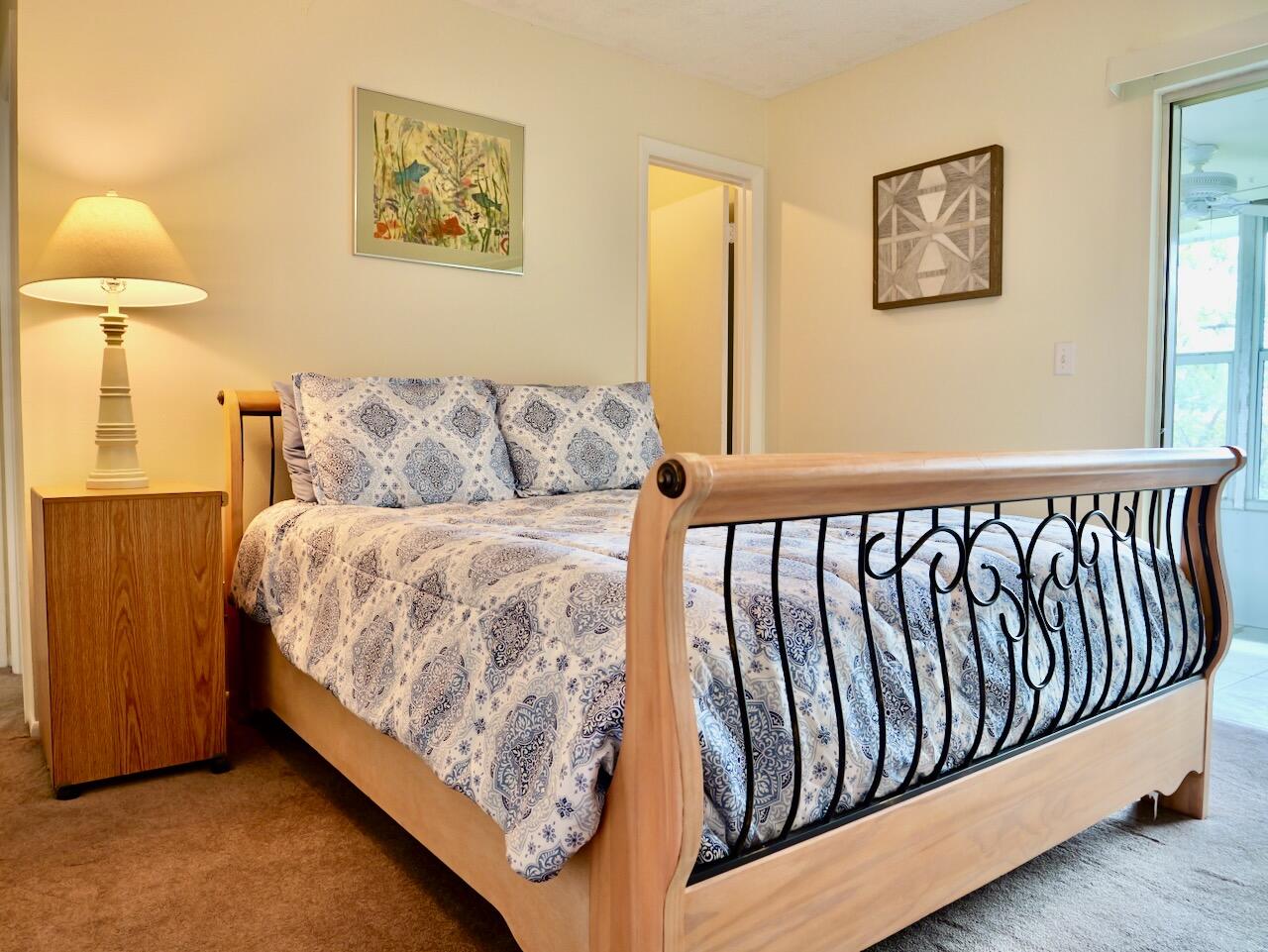 CEDAR POINTE CONDO - Residential Lease