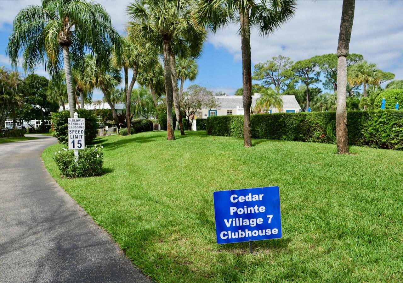CEDAR POINTE CONDO - Residential Lease