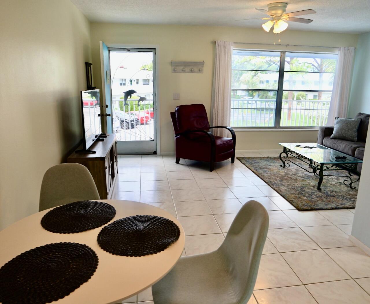 CEDAR POINTE CONDO - Residential Lease