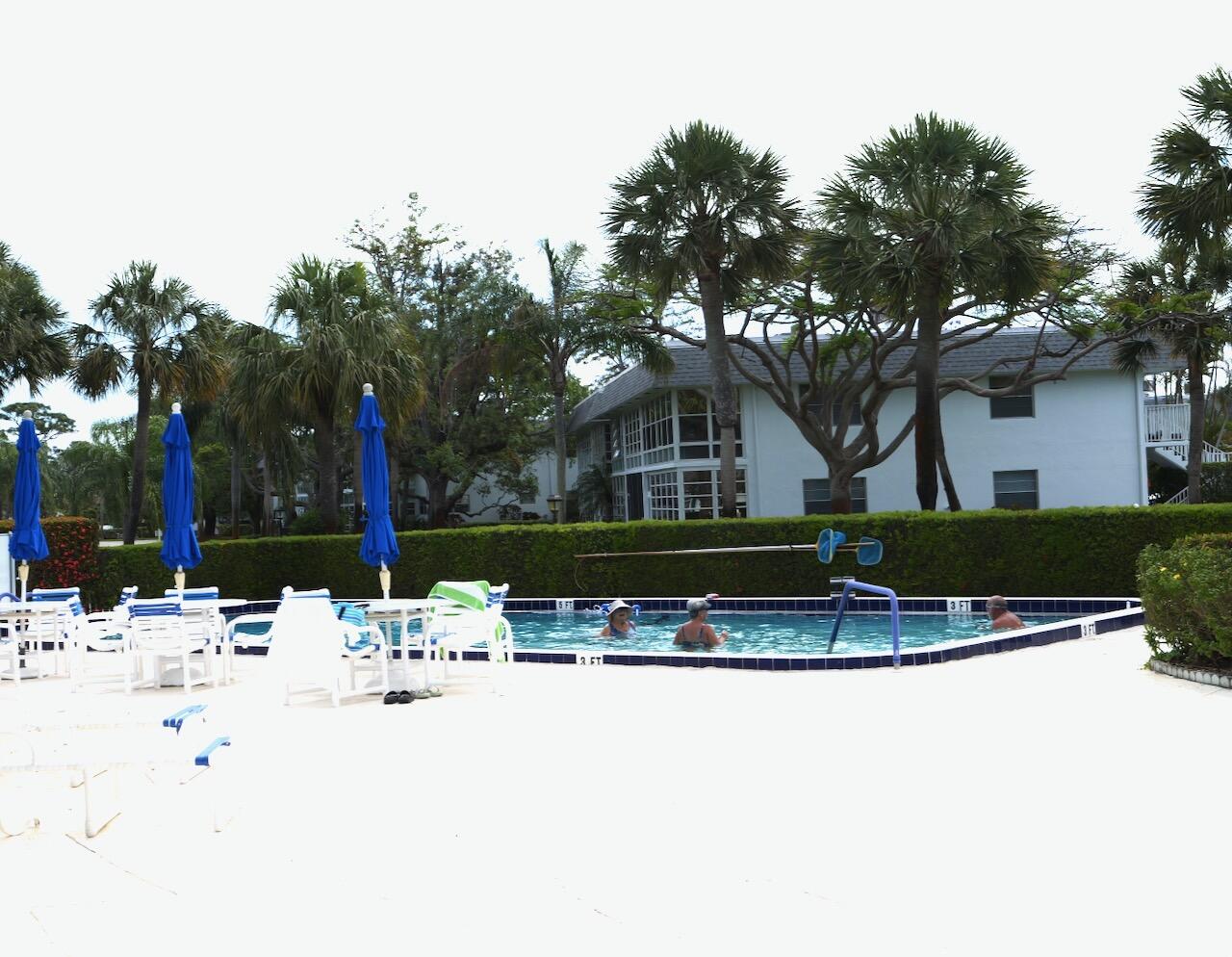CEDAR POINTE CONDO - Residential Lease