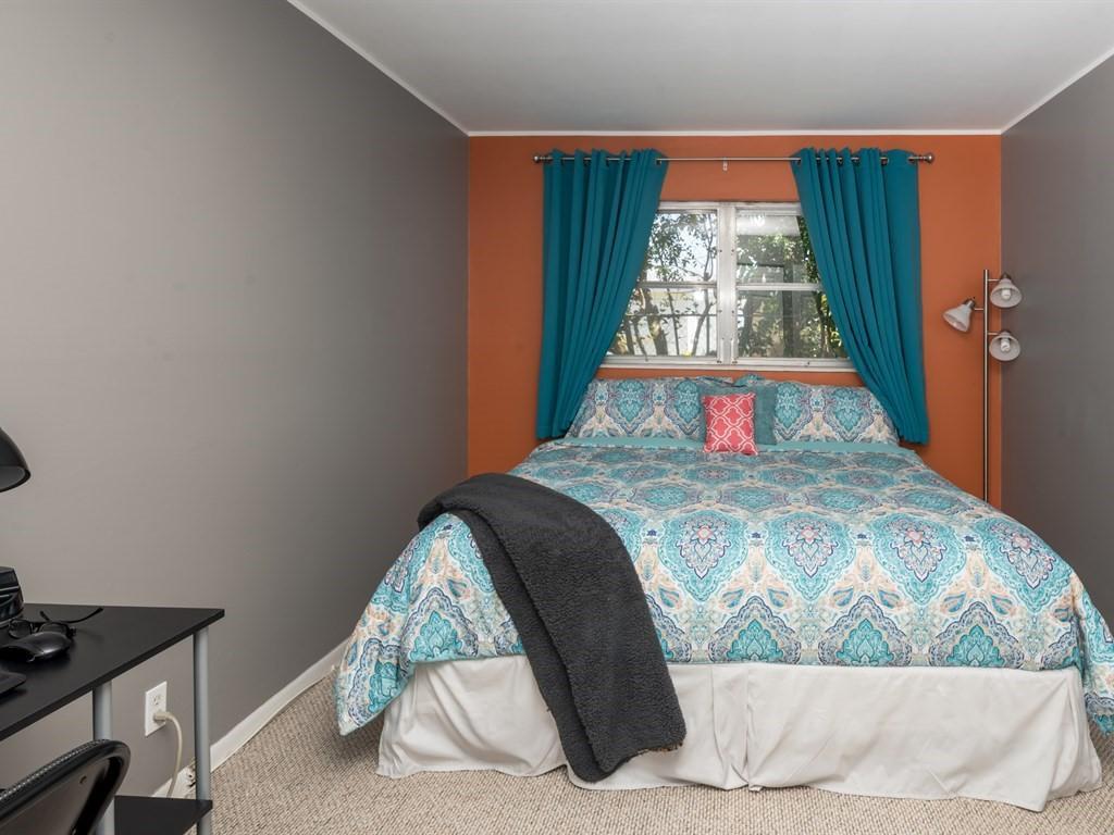 SOUTHEAST PARK CONDO - Residential