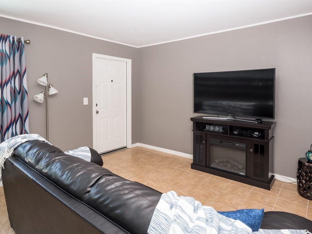 SOUTHEAST PARK CONDO - Residential