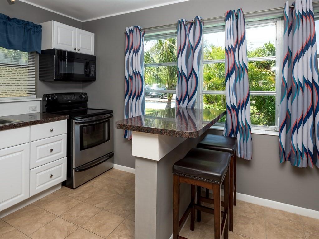 SOUTHEAST PARK CONDO - Residential