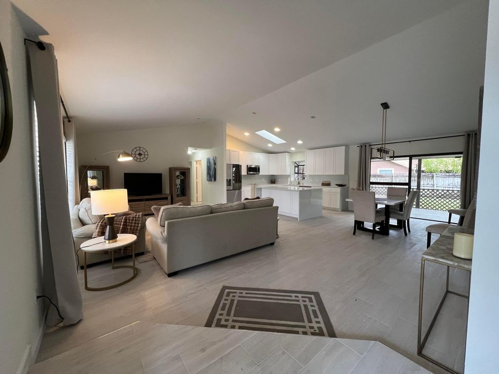 Photo of 1507 Hollyhock Road, Wellington, FL 33414 (MLS # R10945399)