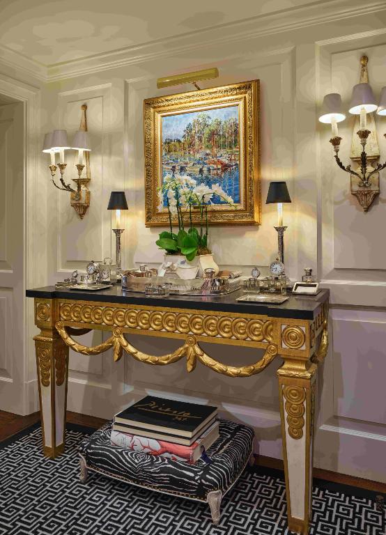 ONE ROYAL PALM WAY CONDO - Residential