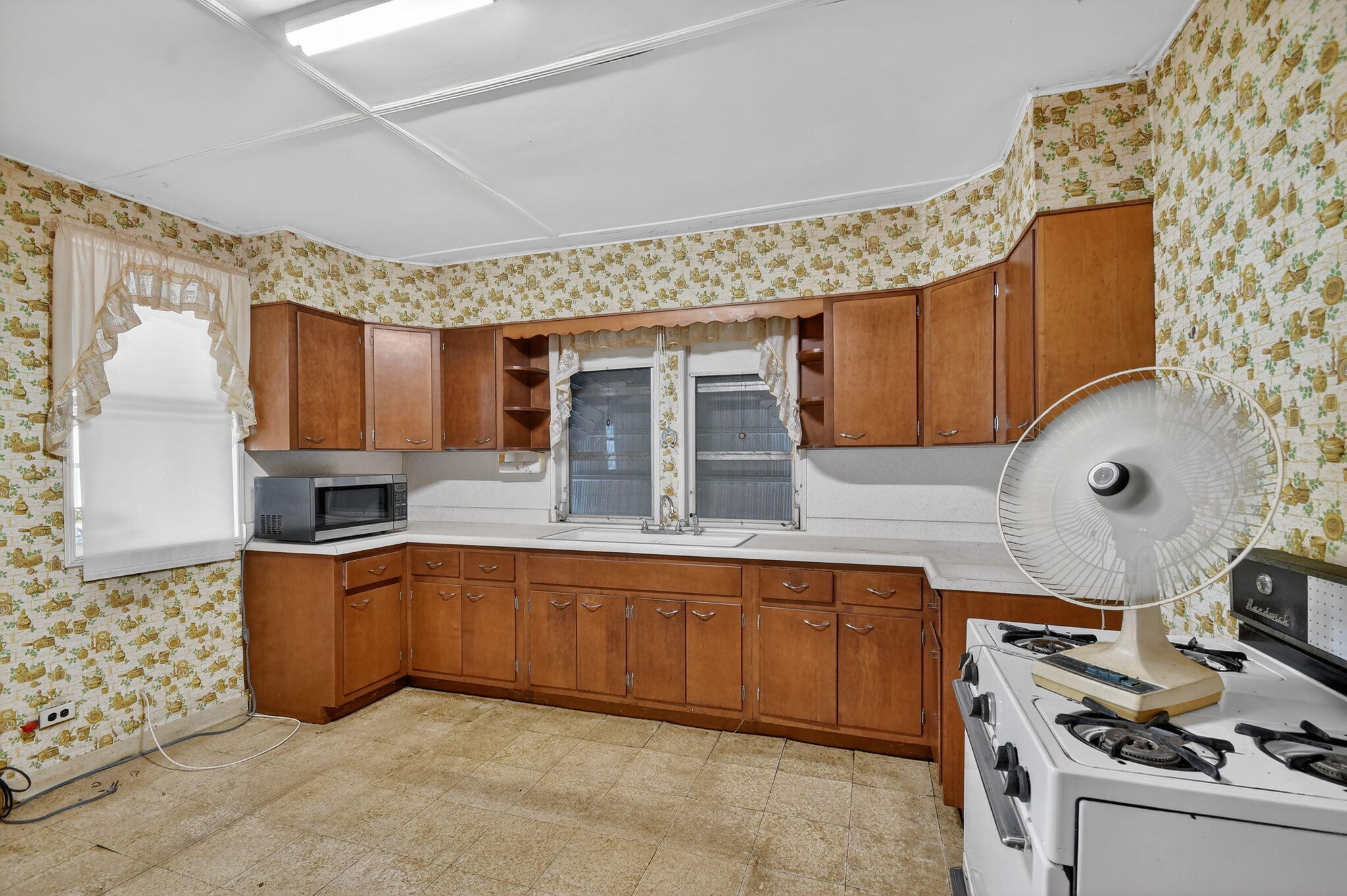 NORTH PALM BCH 4 - Residential