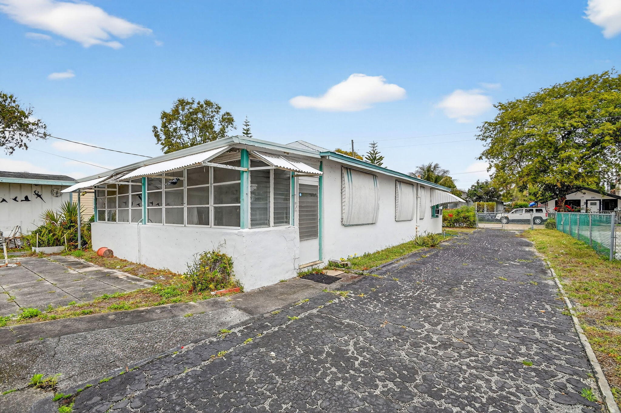 NORTH PALM BCH 4 - Residential