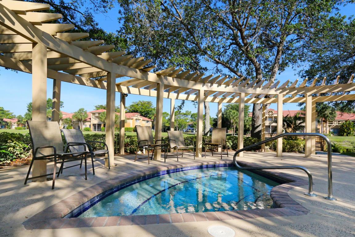 PALM LAKE CONDO - Residential Lease