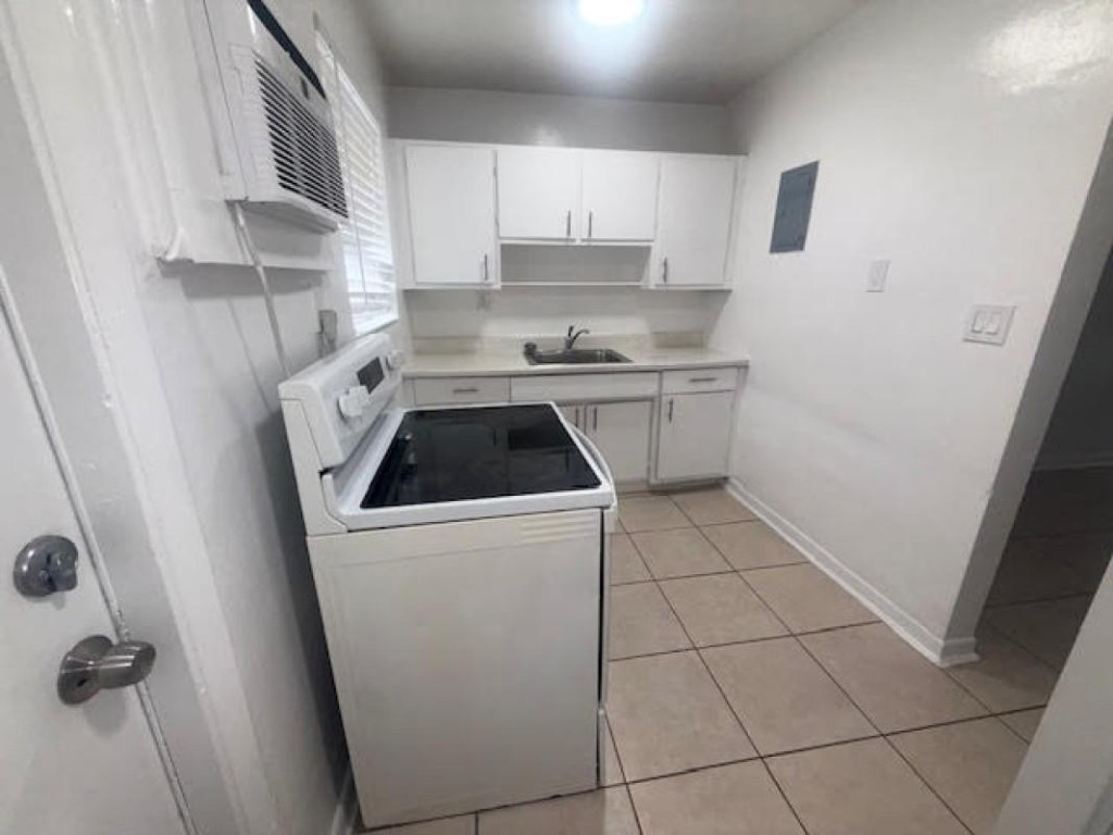 6008 NW 10th Street 3