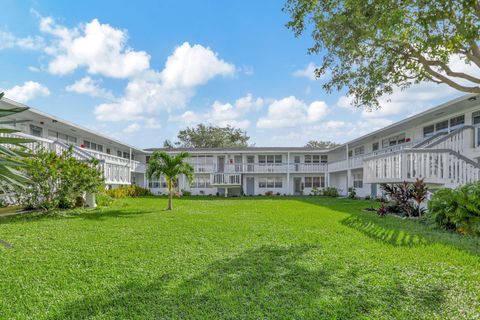 A home in Deerfield Beach