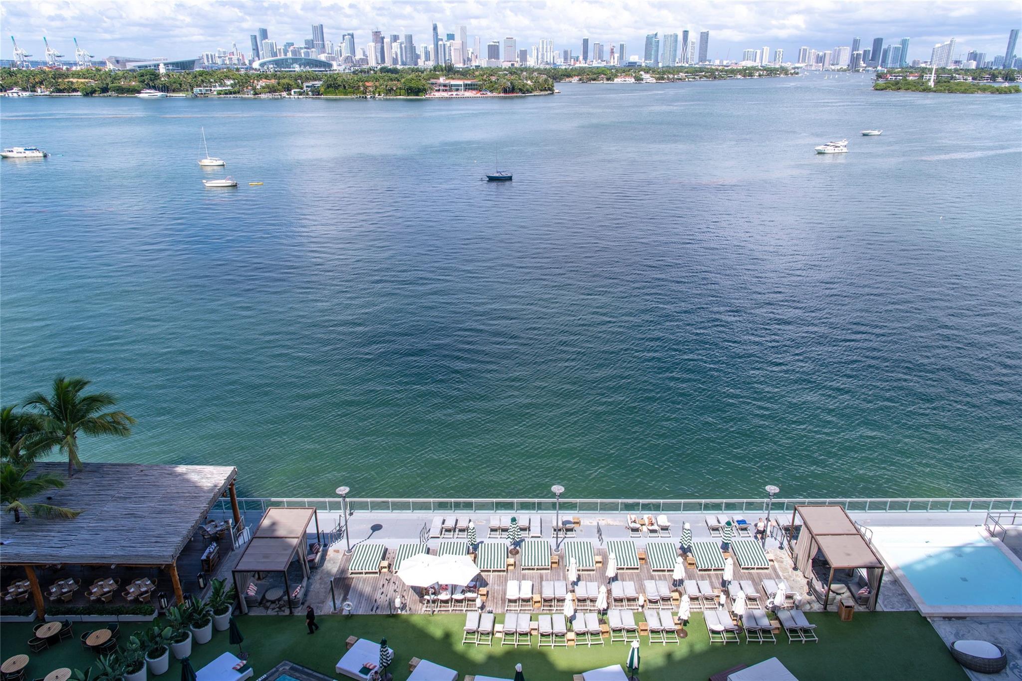 Mondrian - Residential