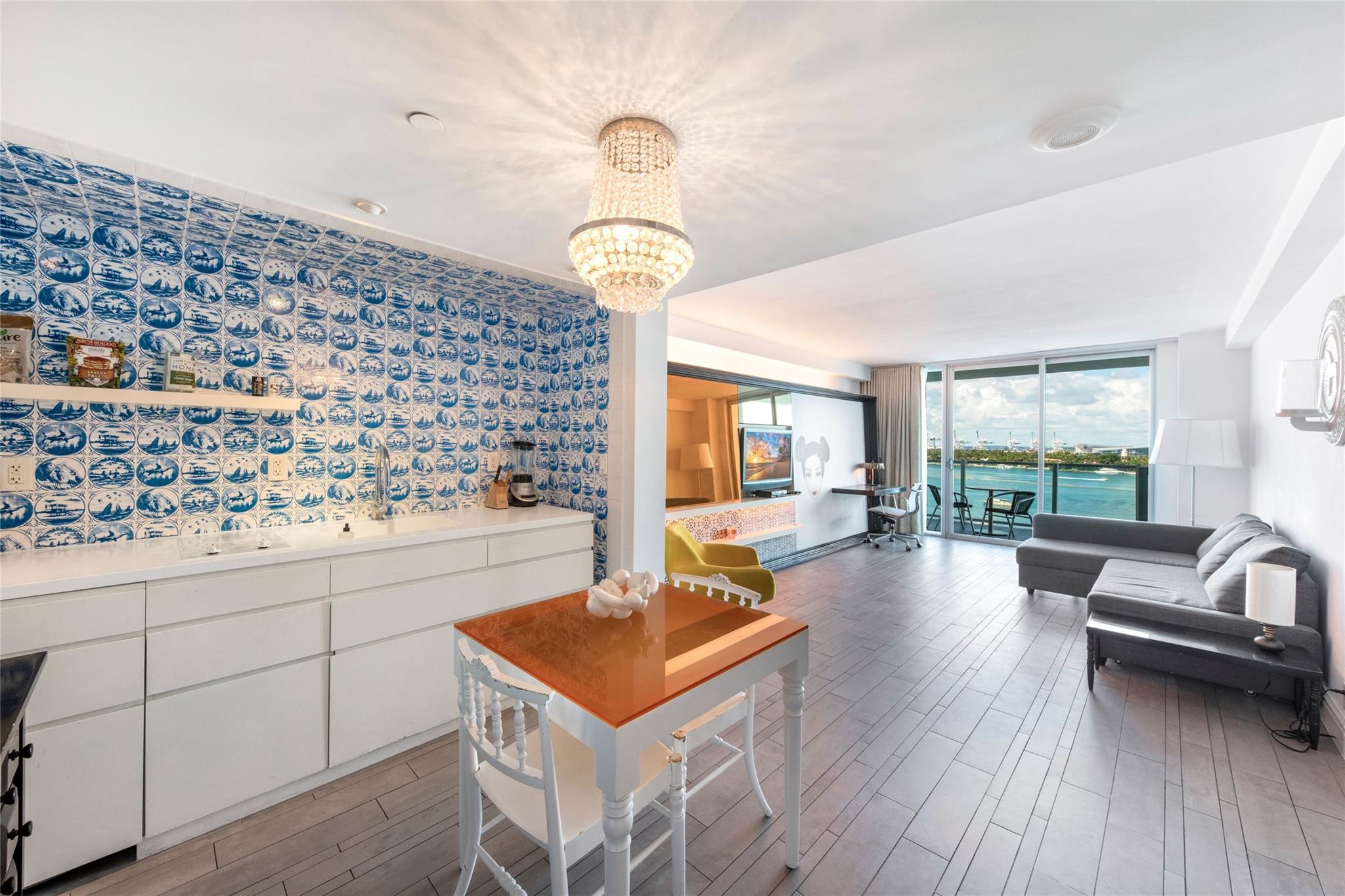 Location...Views...Luxury...Prestige...Modern... Great price... At the Mondrian South Beach. Spacious one bedroom Condo on the 10th floor, with amazing wide water-views from everywhere. Tastefully appointed living room with private balcony, large windows in Master bedroom, One of the best stacks in the building benefiting from great views and privacy. Resort amenities, restaurant, Indoor-Outdoor bar. large full-service pool and pool-deck, Waterfront/Poolside dining overlooking the Bay and Miami skyline, Gym, Spa, great ambiance and stunning Sunsets. Walking distance to restaurants and shopping. Daily rentals allowed, easy to rent by owner, Hotel rental program available as well.